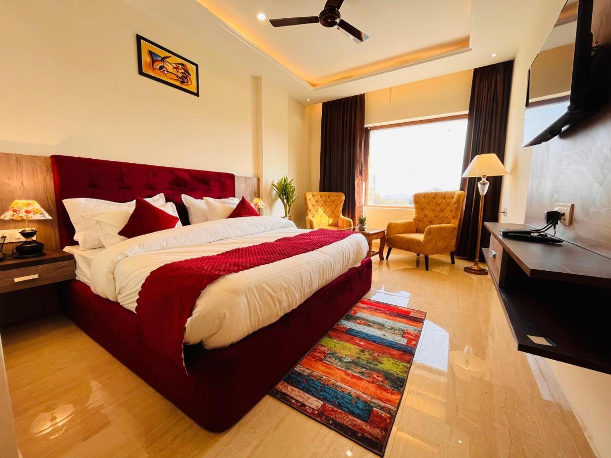 Ganges Blossam - A Four Star Luxury Hotel & Resort Haridwār Екстериор снимка